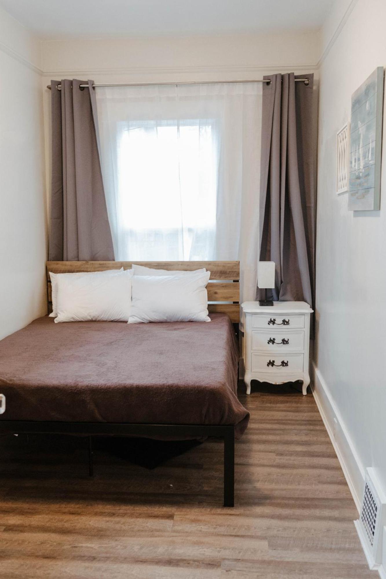 Central Tacoma Triplex المظهر الخارجي الصورة